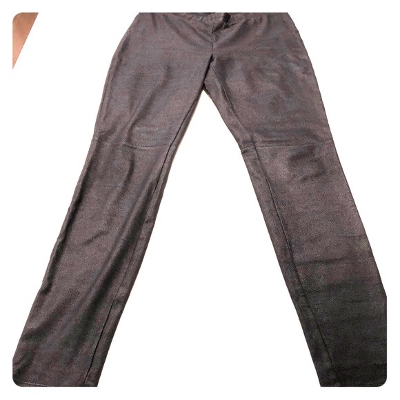 Faux Leather Leggings - Picture 1 of 3